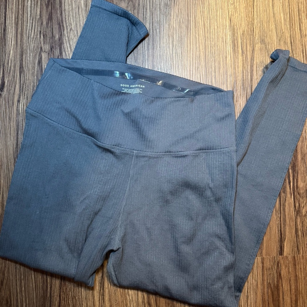 Good American Gray Leggings